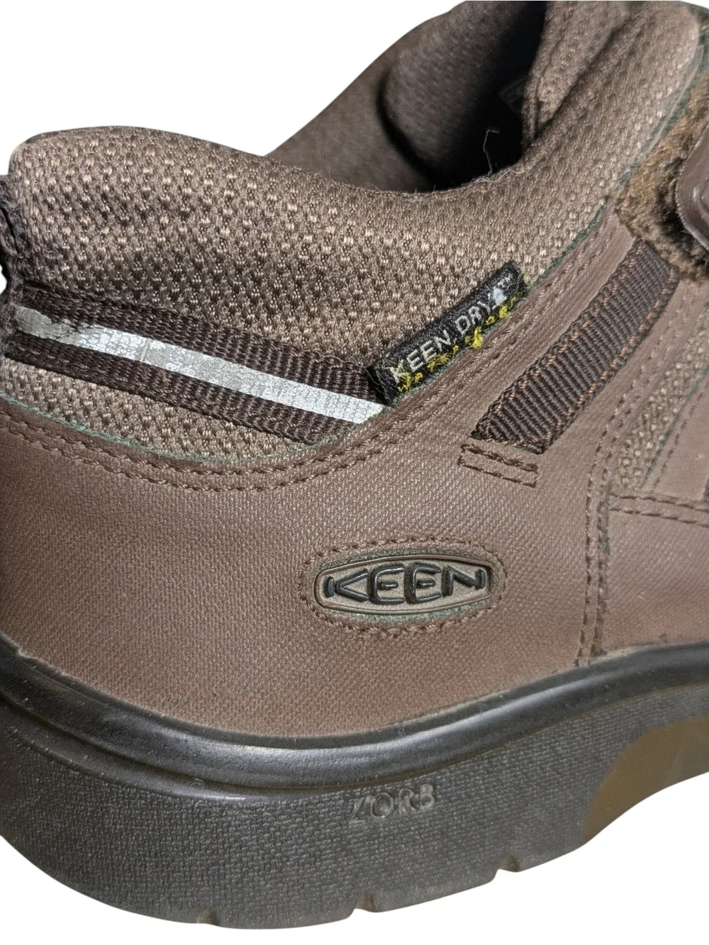 Waterproof KEEN Hikeport 2 Mid Hiking Boots Youth Size 4 Brown